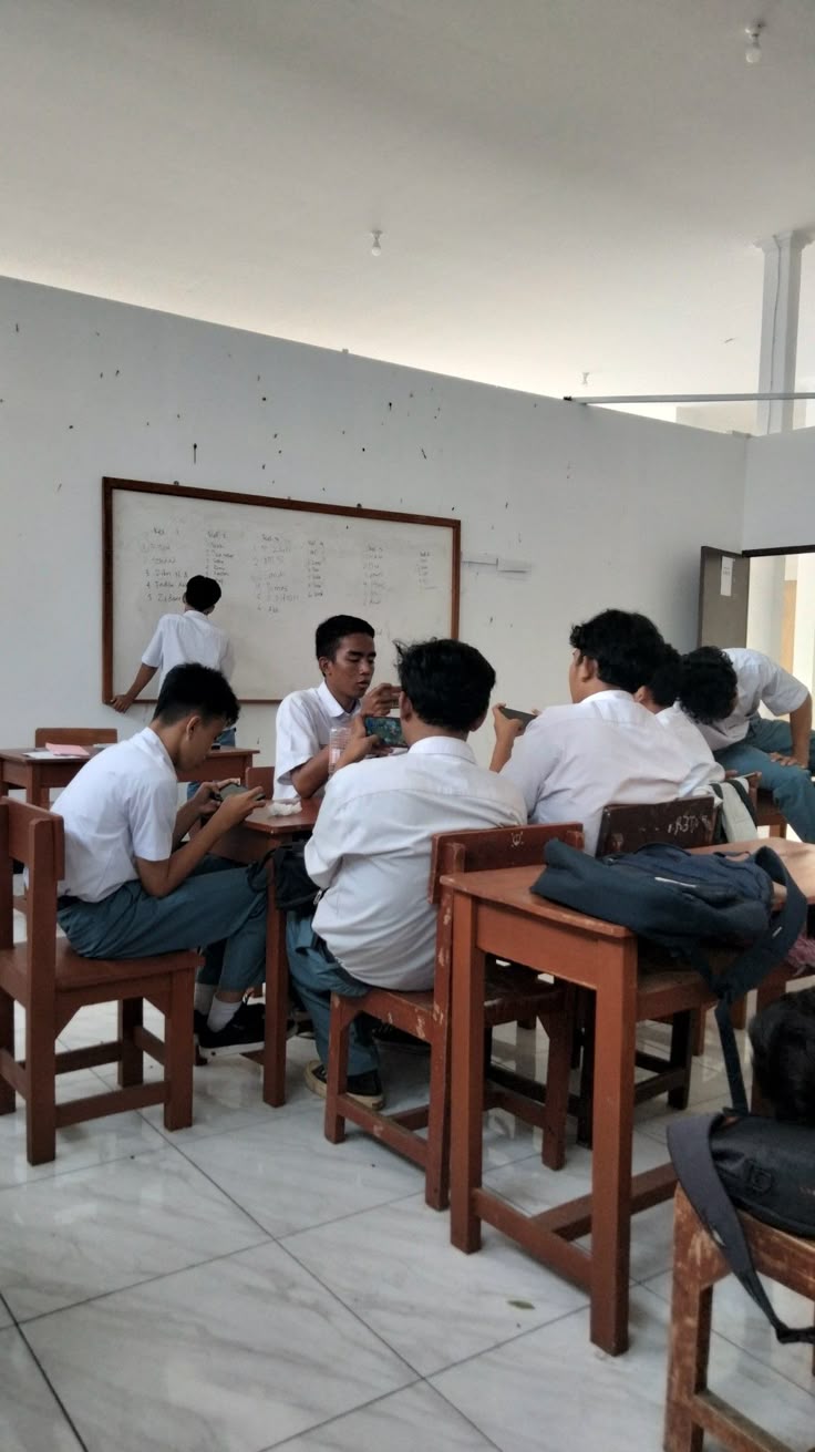 Gubernur NTT Soroti Rendahnya Literasi Anak, Siapkan Aturan Jam Belajar di Rumah